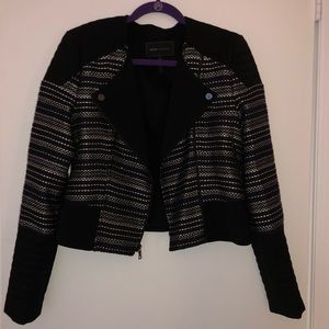 BCBG navy and black cropped blazer